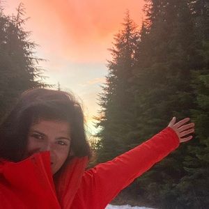 Meet your Posher, Caroline